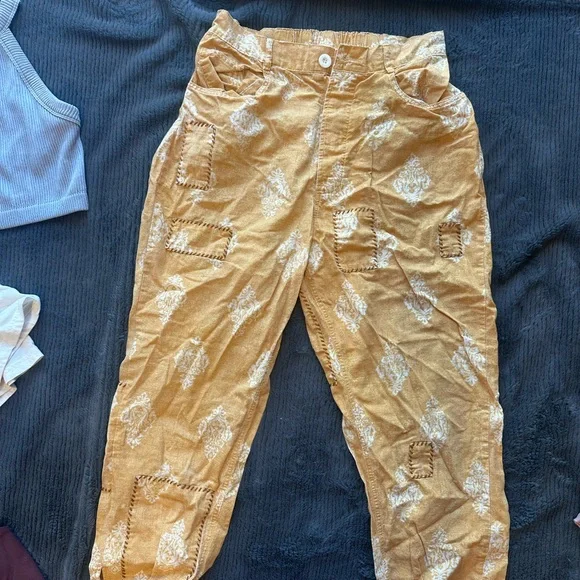 Women's Patchwork Patterned Cropped Pants (faded orange/dark yellow color) - Picture 1 of 5